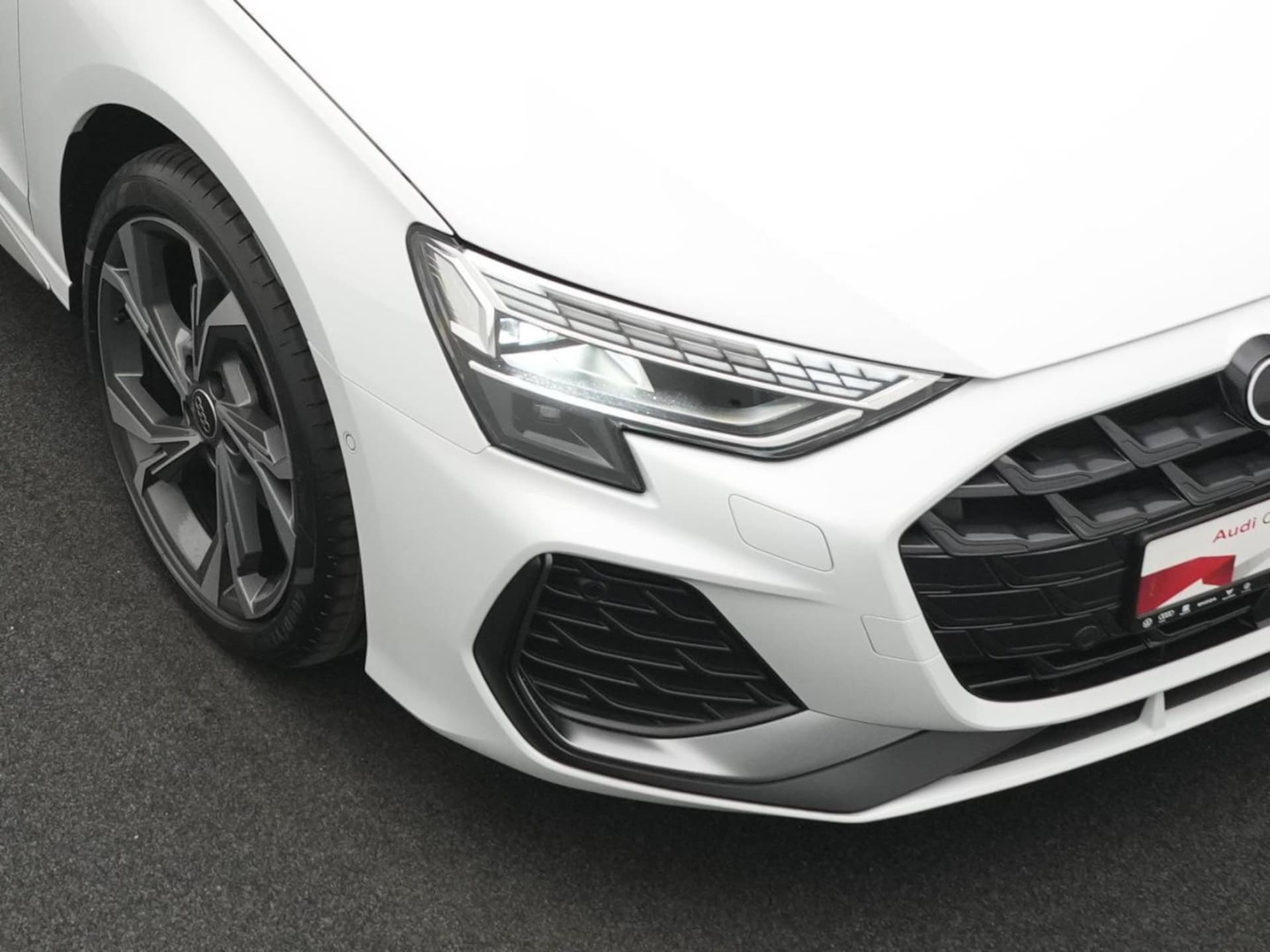Audi A3 Sportback TFSI e S line