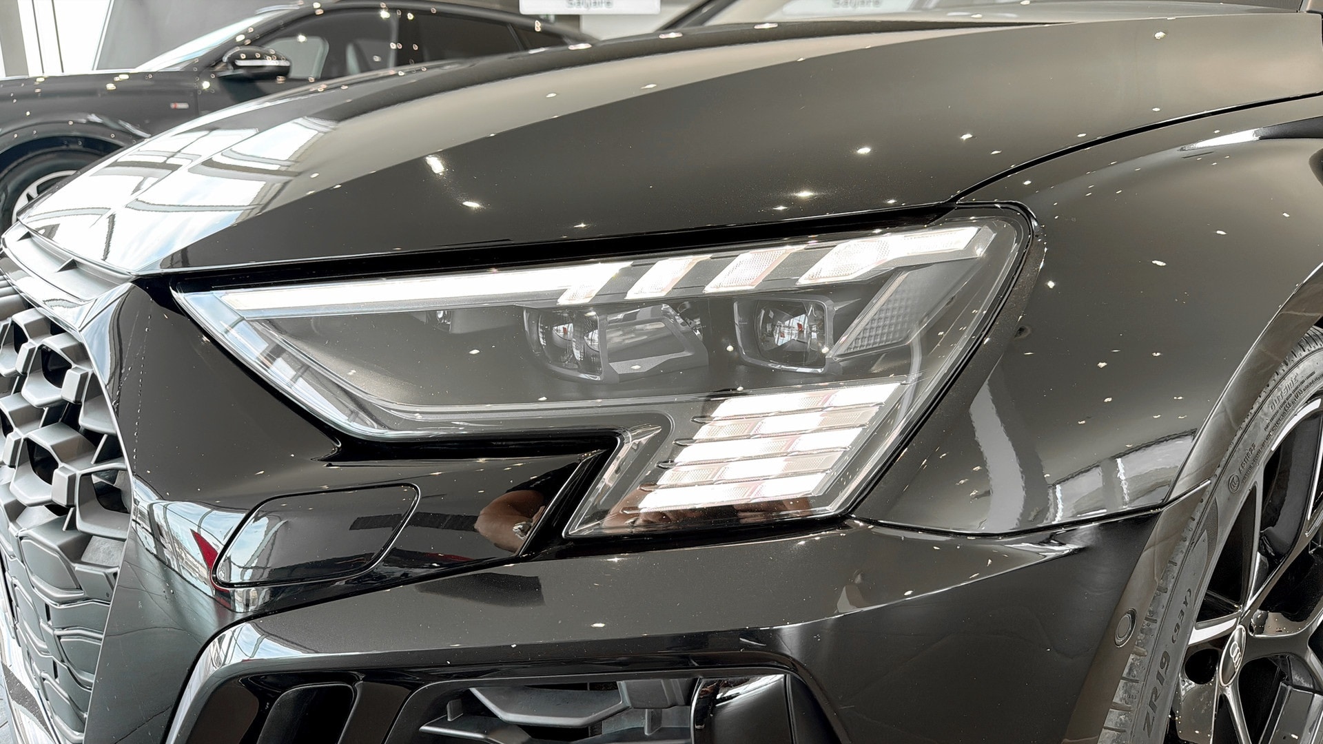 Bild som visar Audi RS 3 Sportback RS 3 Sportback 400 hk S tronic - för mer information kontakta din Audi Partner
