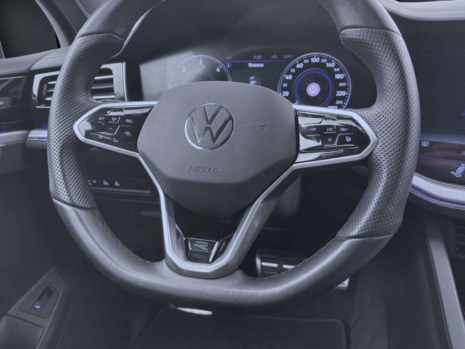 Volkswagen Touareg R-Line