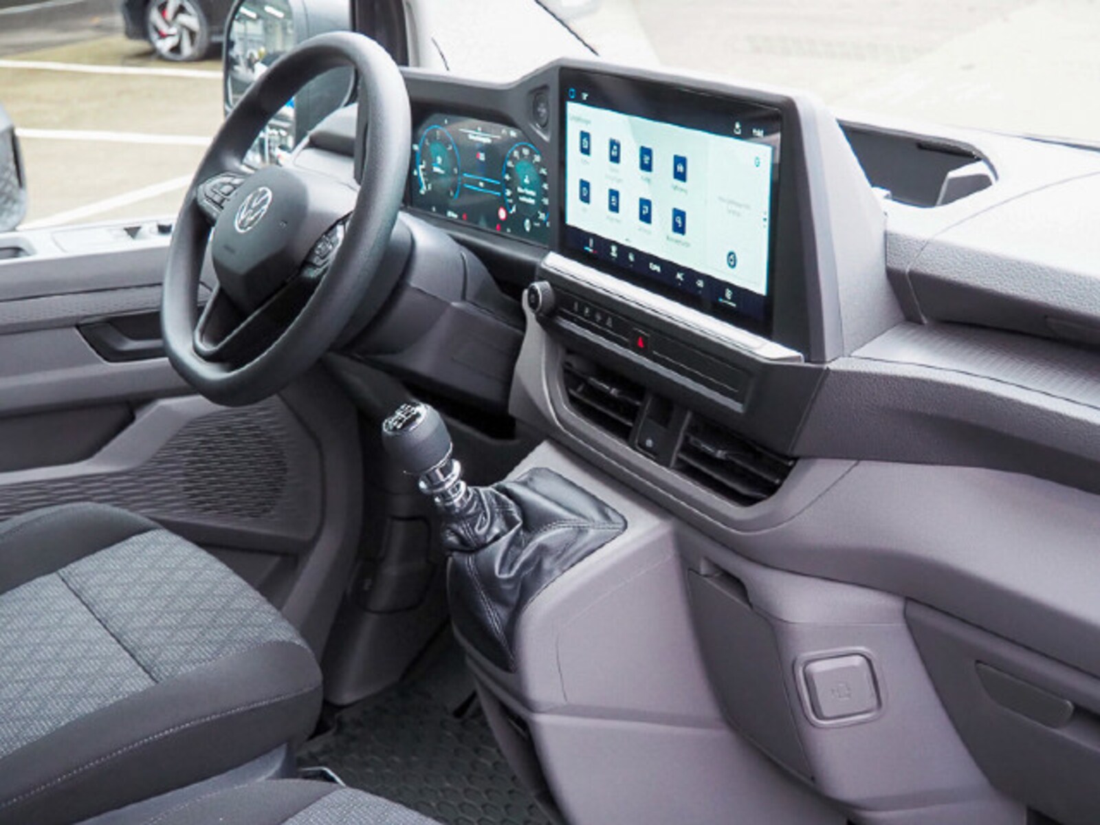 Volkswagen Transporter Kasten langer Radstand – Bild 6
