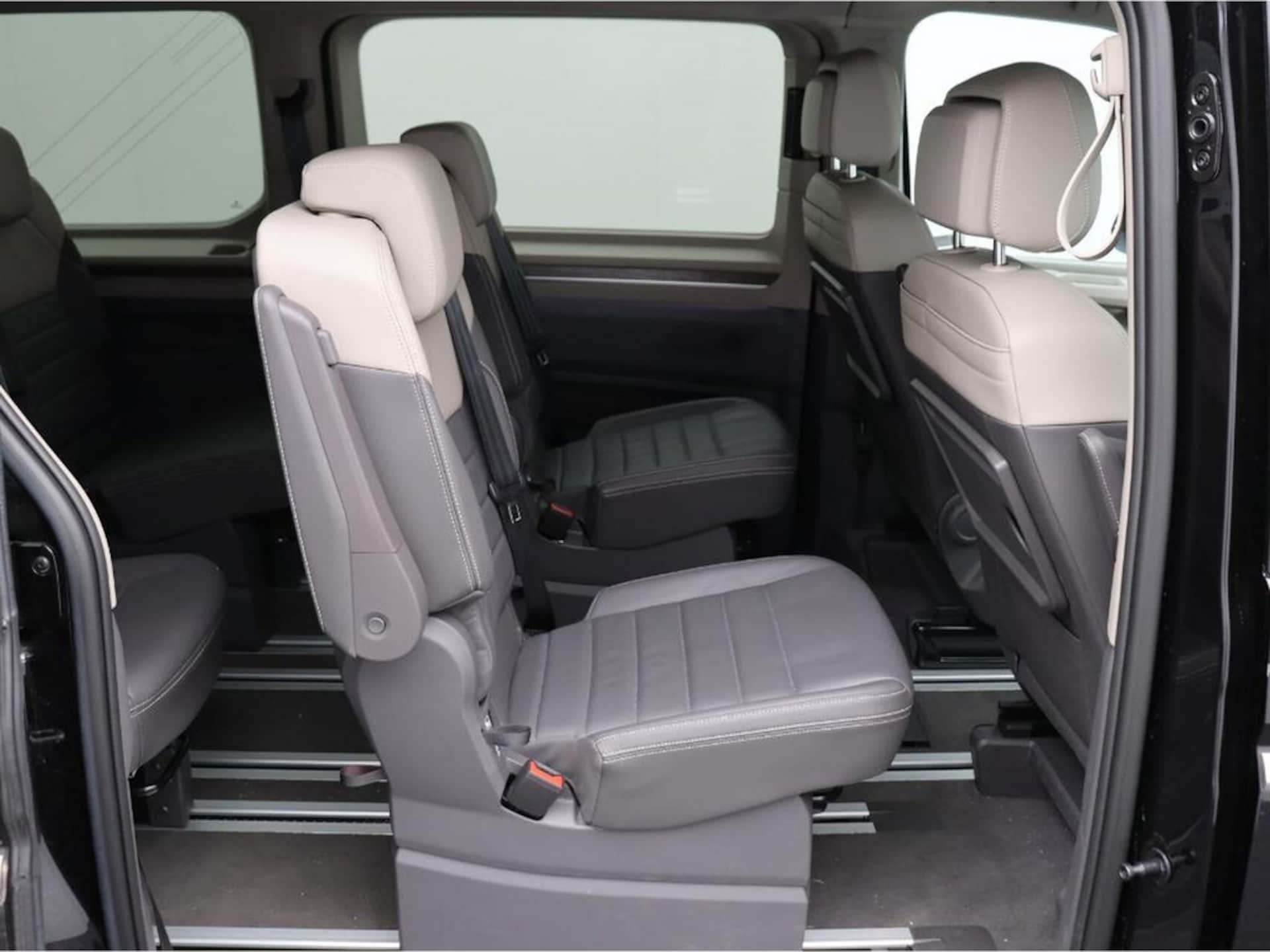 Volkswagen Multivan Langversion Style