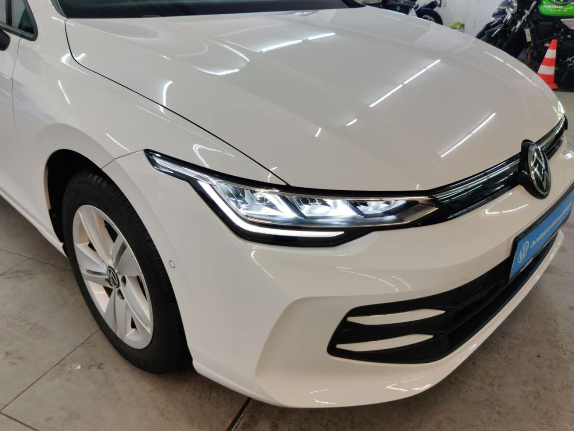 Volkswagen Golf Life