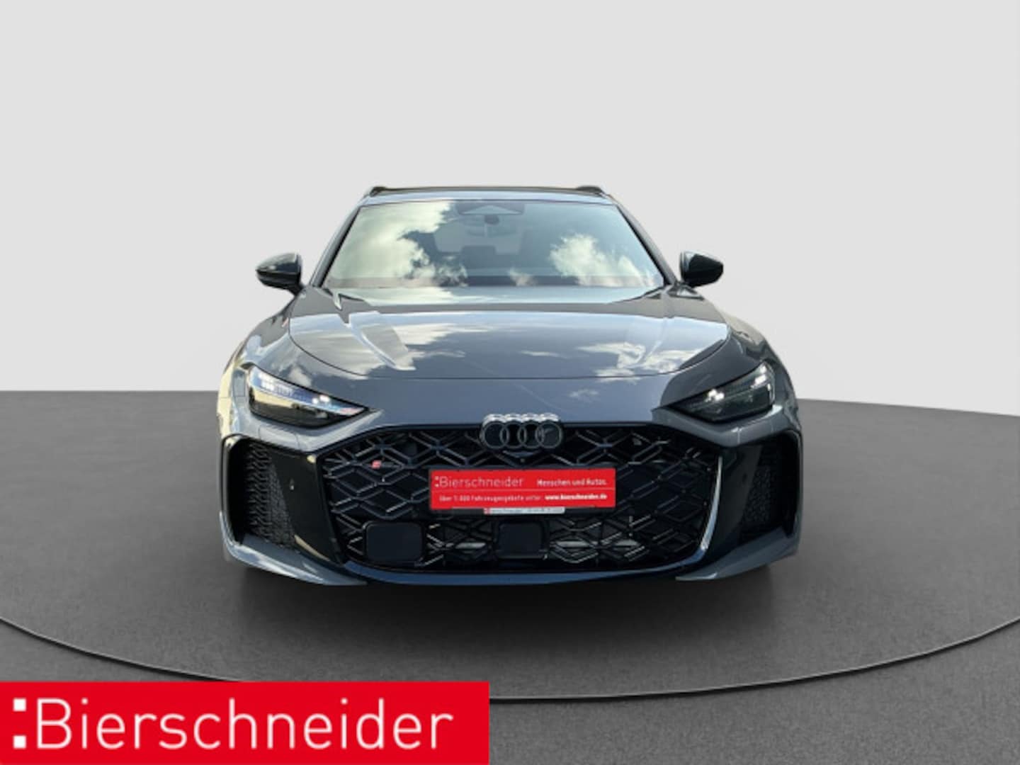 Bild über Audi RS 5 Avant quattro 470 kW tiptronic - für weitere Informationen kontaktieren Sie den Audi Partner