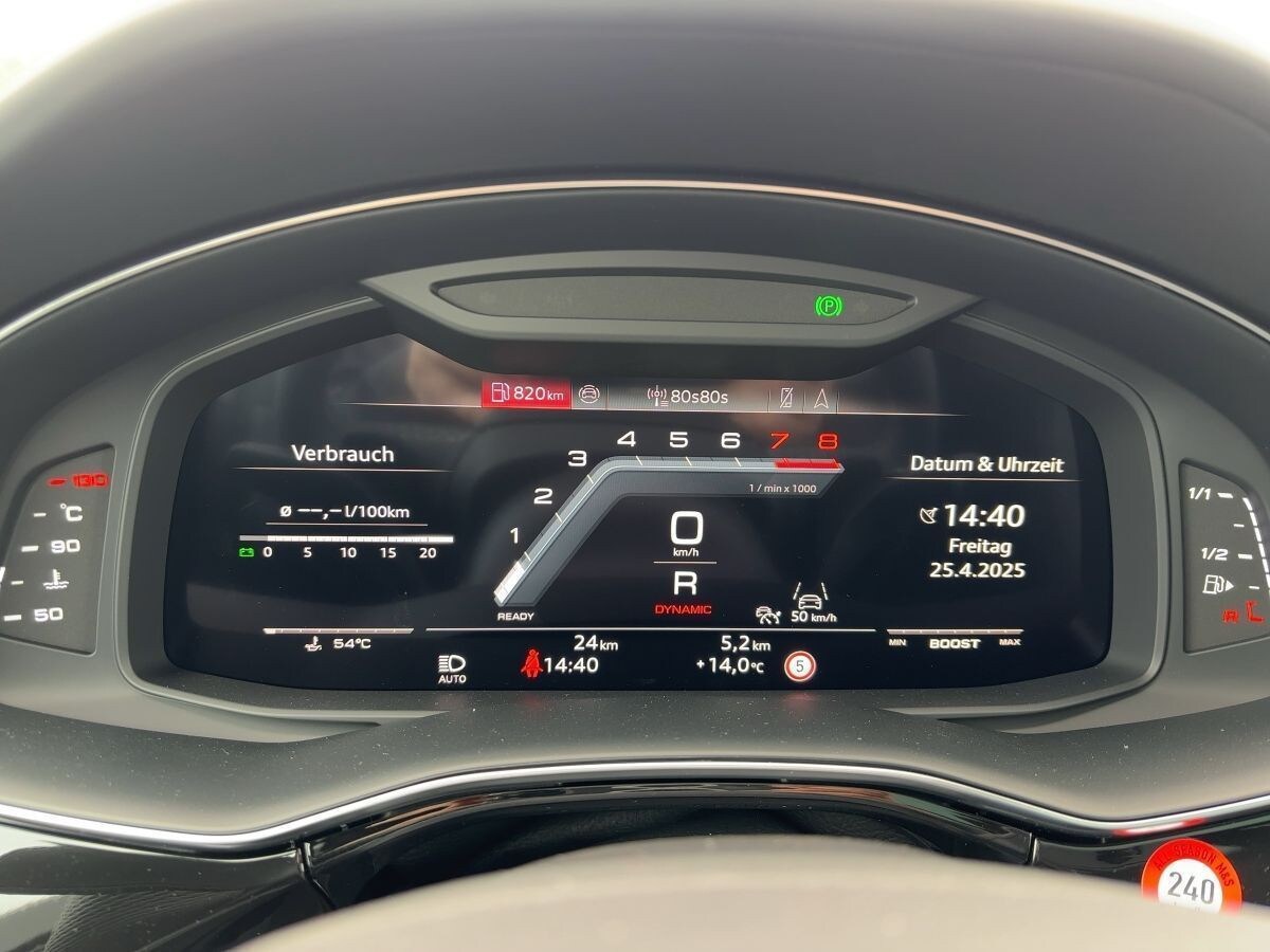 Audi SQ7 SUV