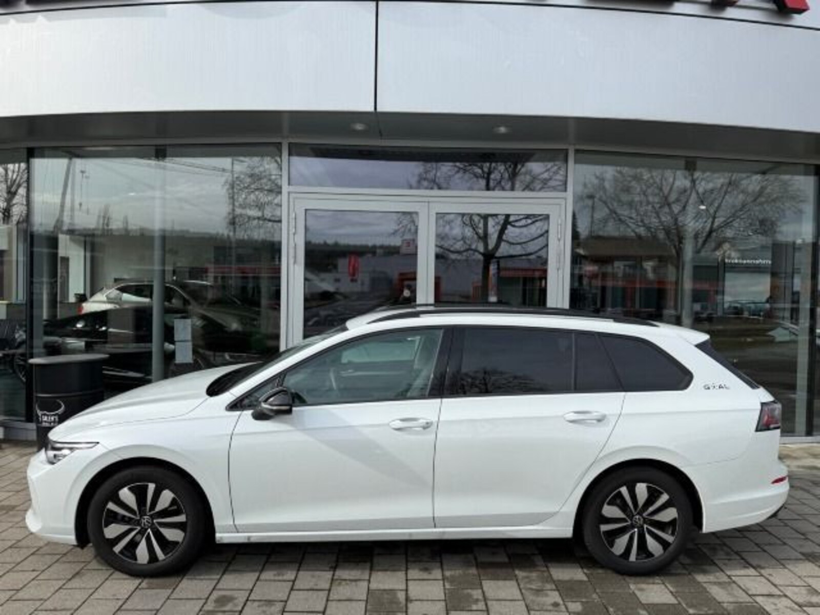 Volkswagen Golf Variant – Bild 9