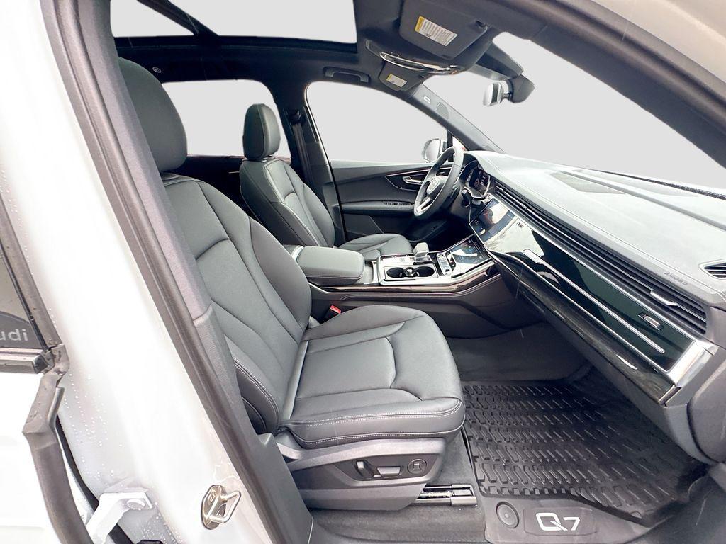 2026 Audi Q7 Premium Plus - Photo 33