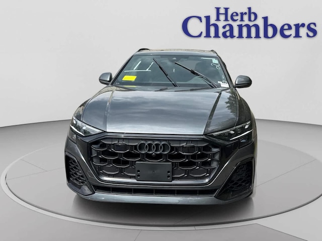 2026 Audi Q8