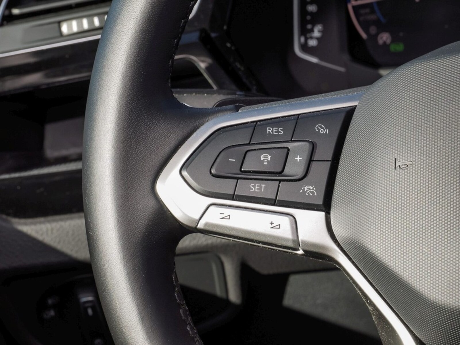 Volkswagen Touran – Bild 18