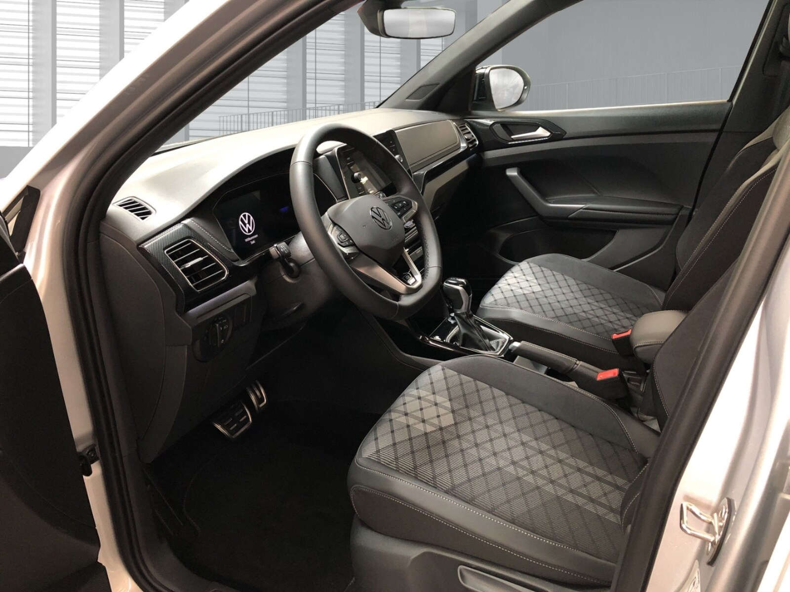 Volkswagen T-Cross – Bild 10
