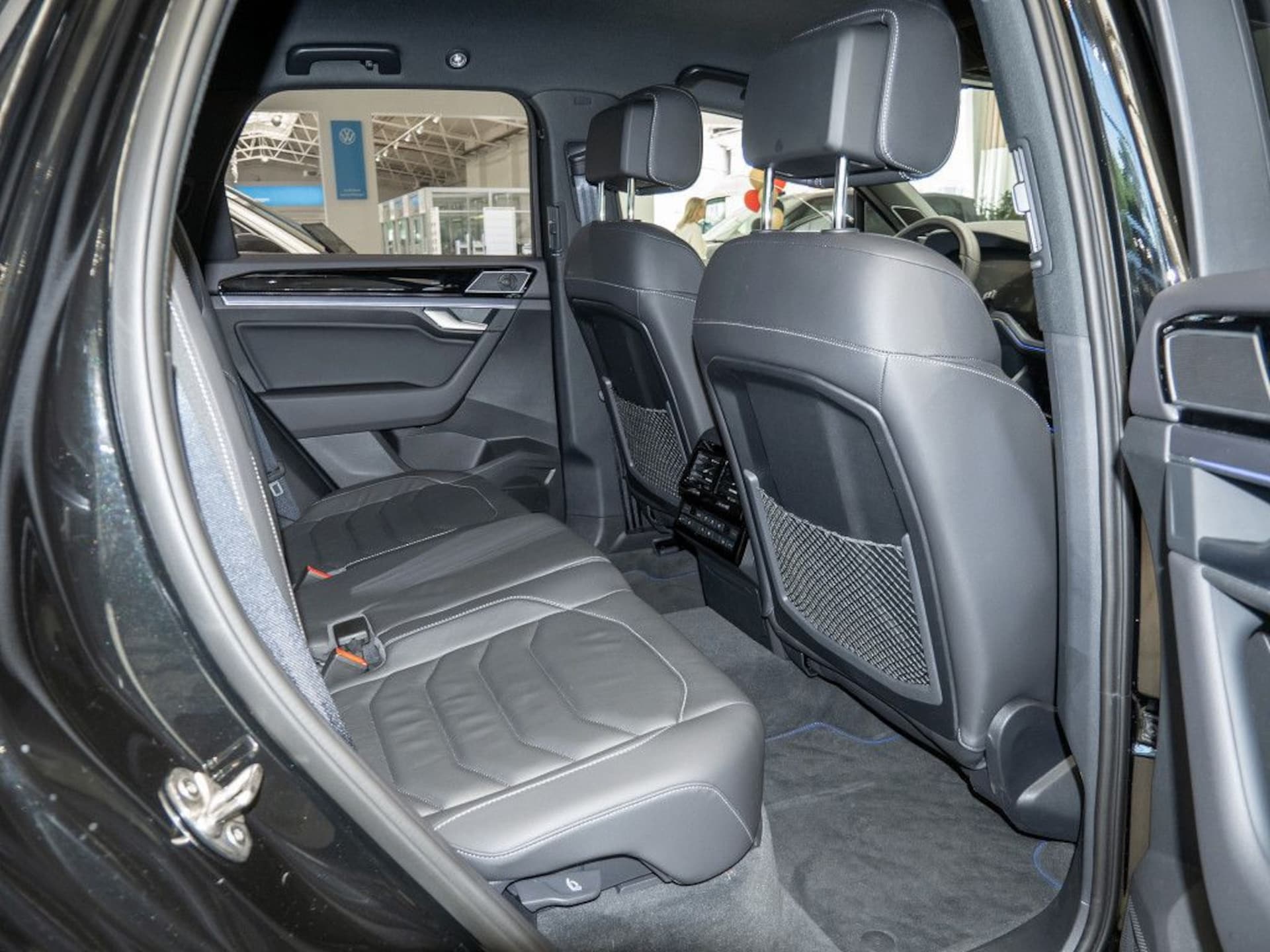 Volkswagen Touareg R