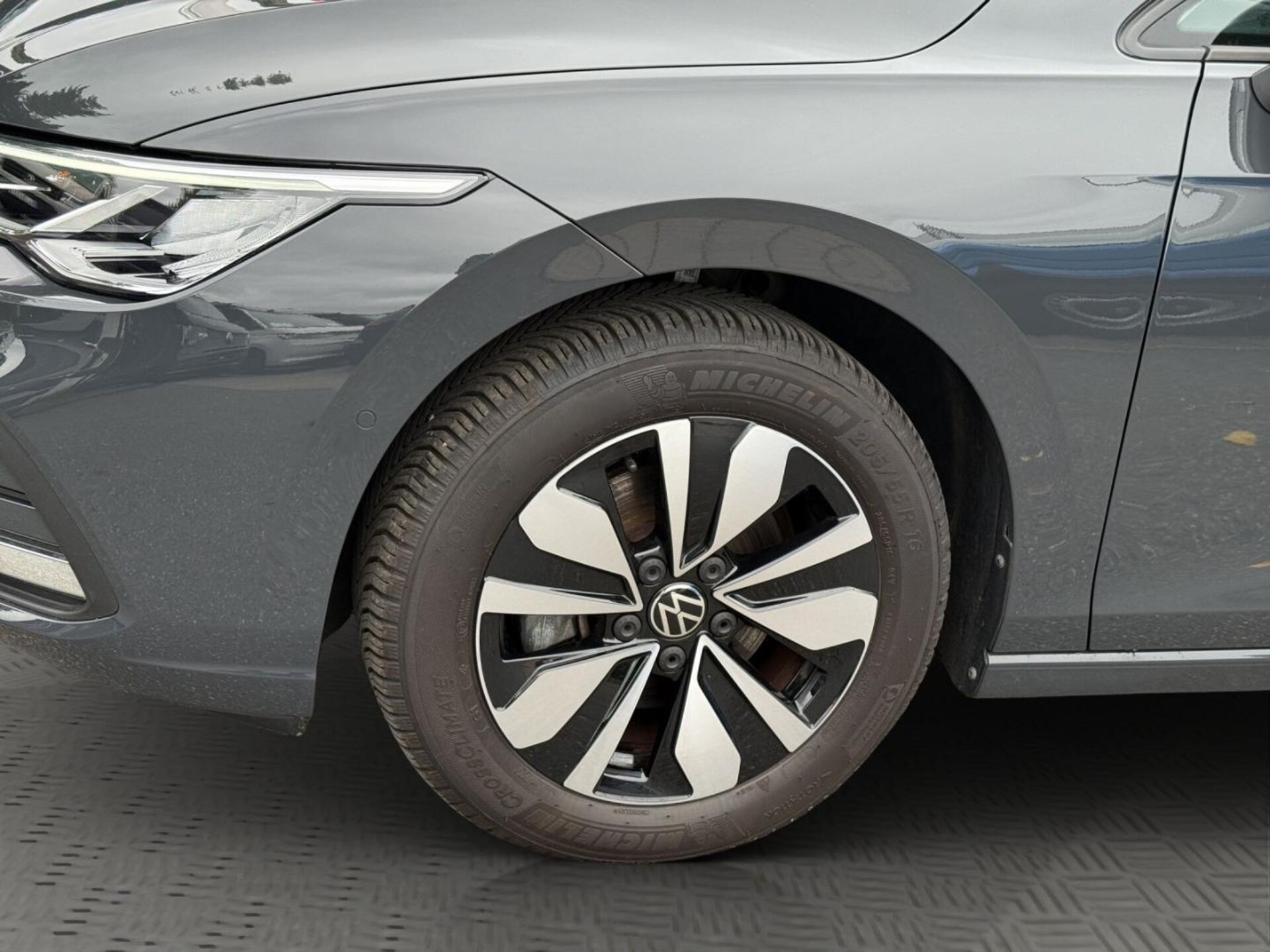 Volkswagen Golf MOVE