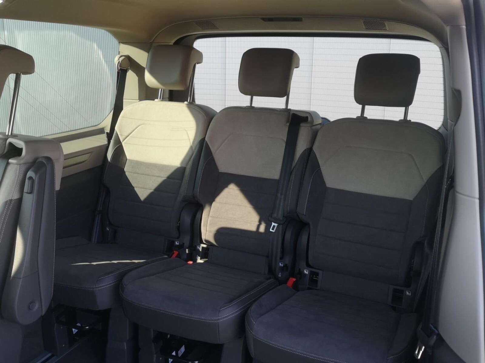 Volkswagen Multivan Langversion – Bild 17