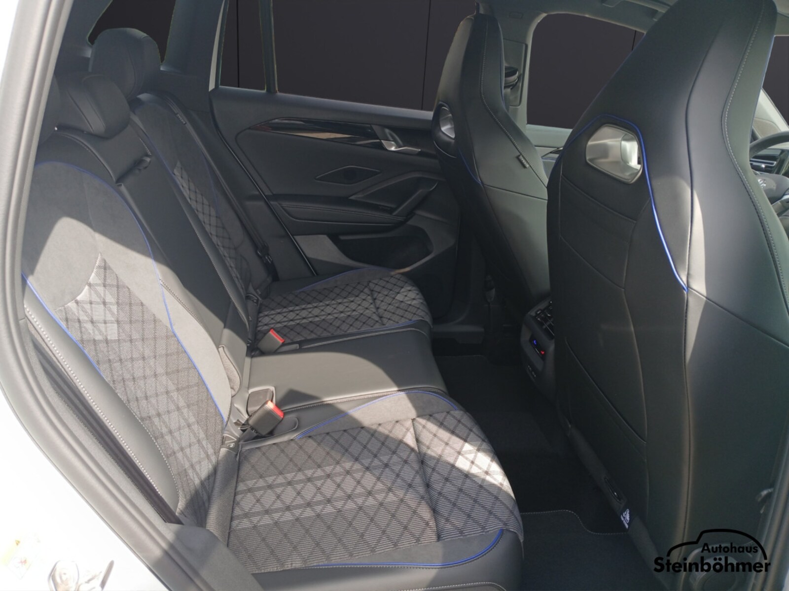 Volkswagen Tiguan – Bild 15
