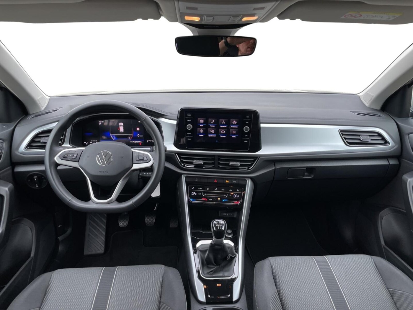 Volkswagen T-Roc – Bild 12