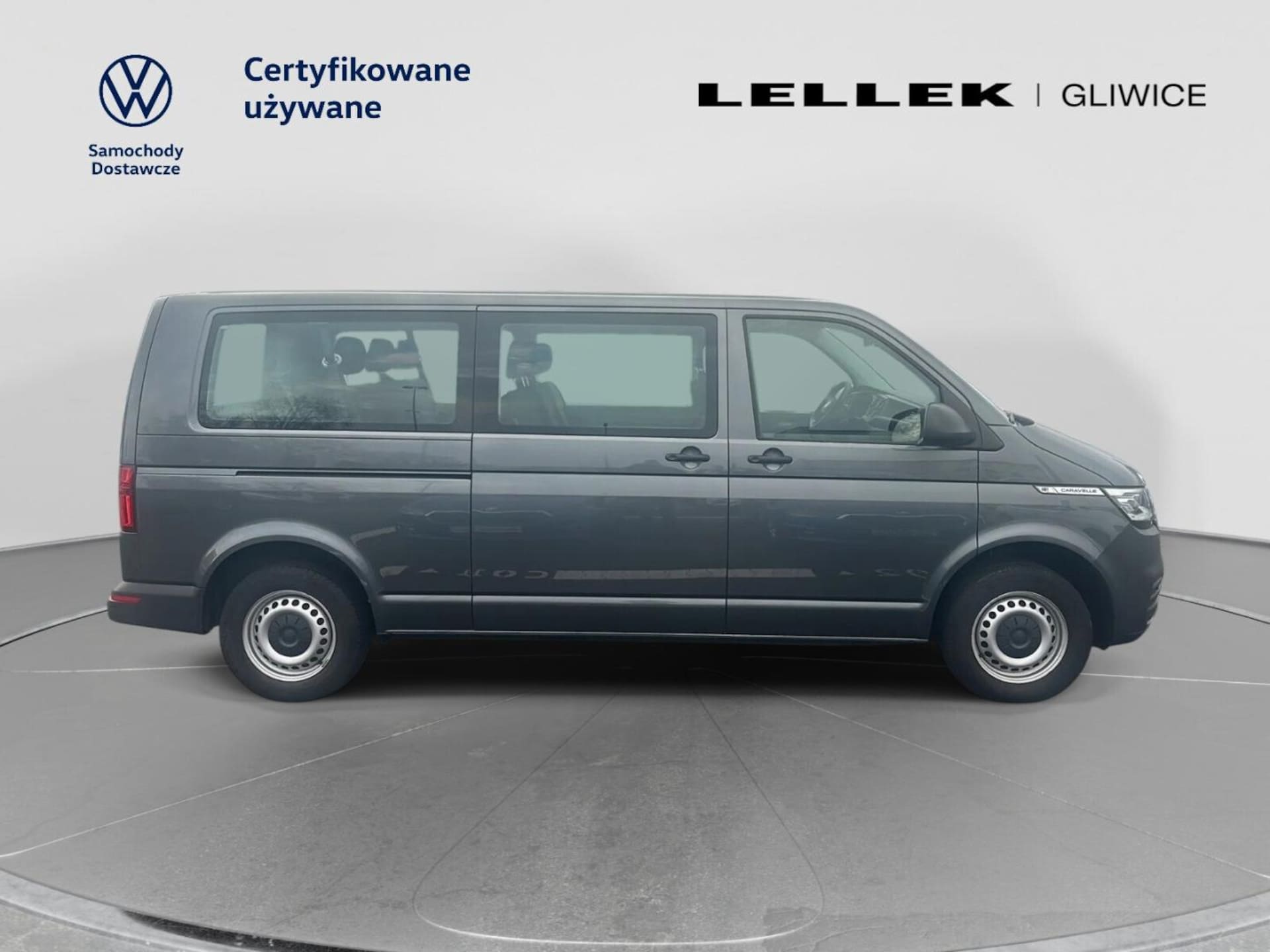 Volkswagen Caravelle 6.1 długi roztaw osi S