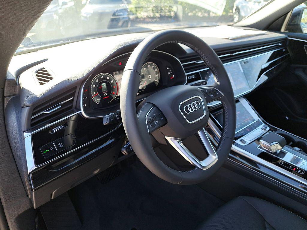 2026 Audi Q8 Premium Plus - Photo 7