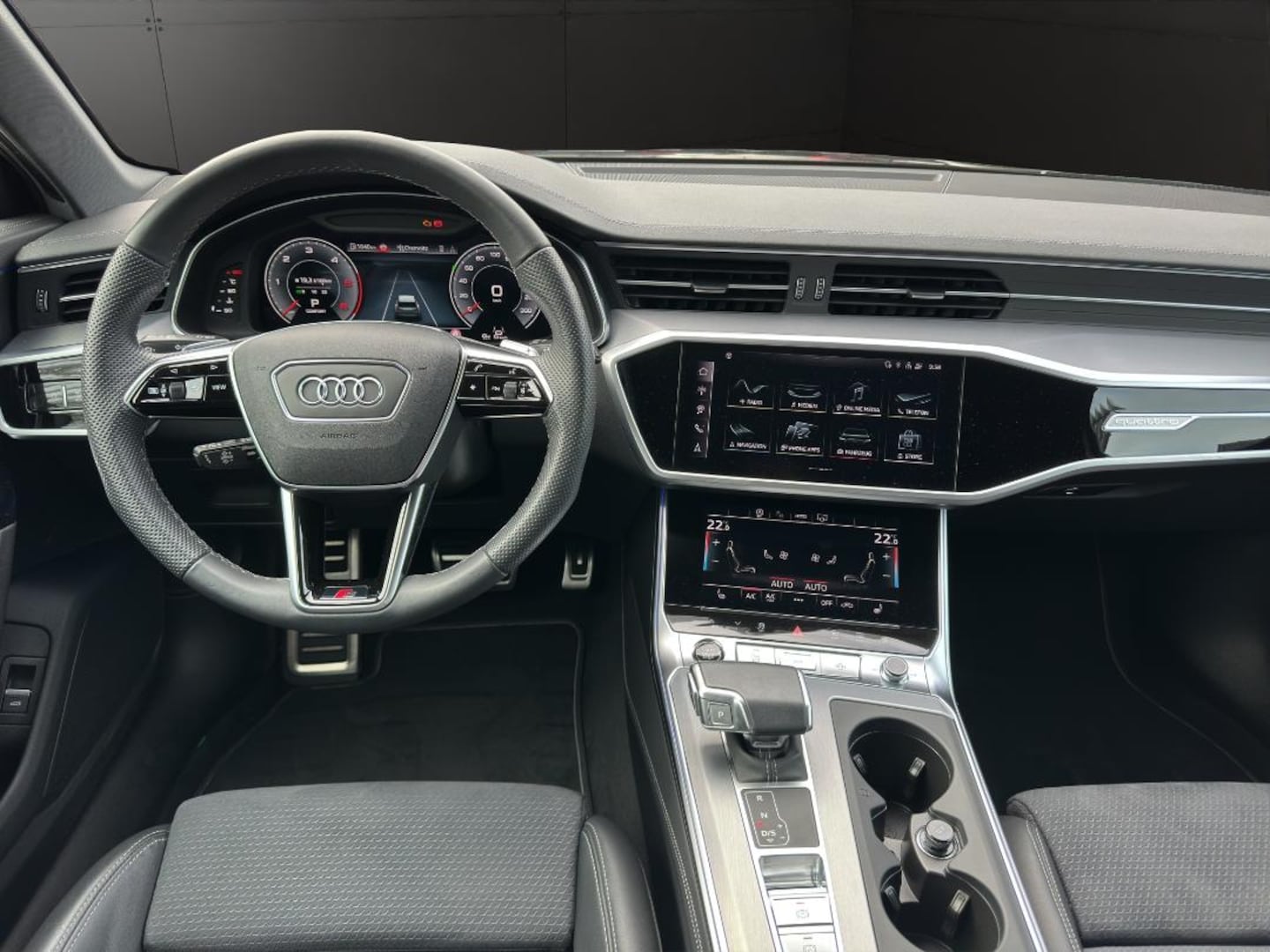 Bild über Audi A6 Avant S line 40 TDI quattro S tronic - für weitere Informationen kontaktieren Sie den Audi Partner