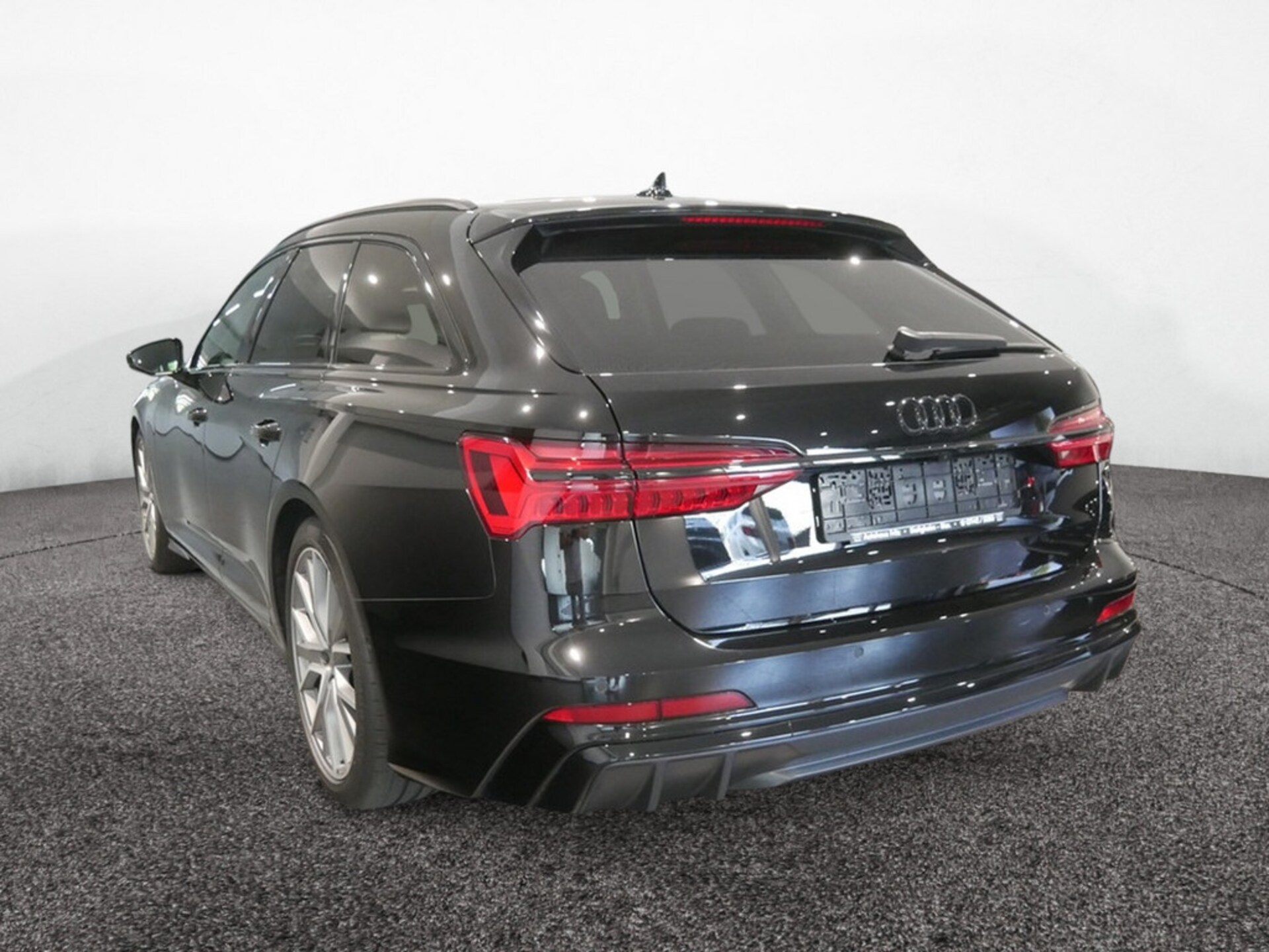 Audi S6 Avant