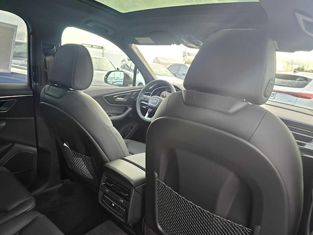 2026 Audi Q7 Premium - Photo 15