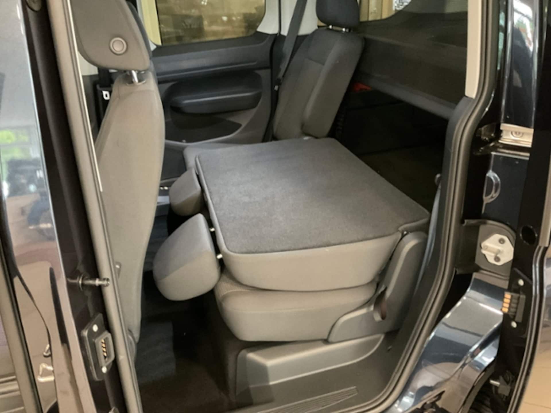 Volkswagen Caddy Basis-Modell