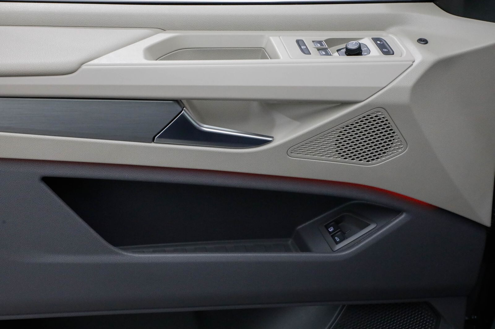 Volkswagen Multivan Langversion – Bild 15