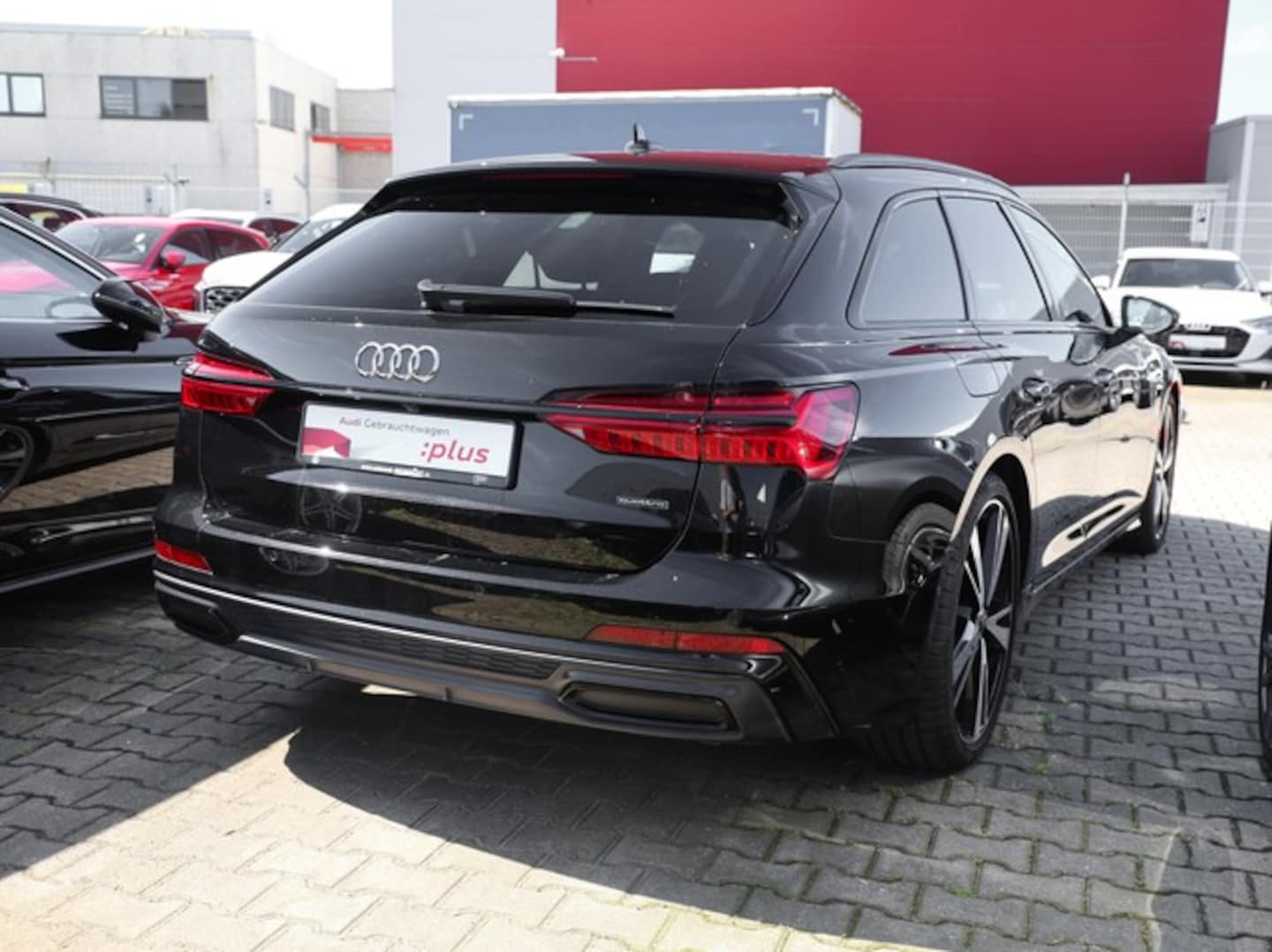 Bild über Audi A6 Avant sport 55 TFSI quattro S tronic - für weitere Informationen kontaktieren Sie den Audi Partner