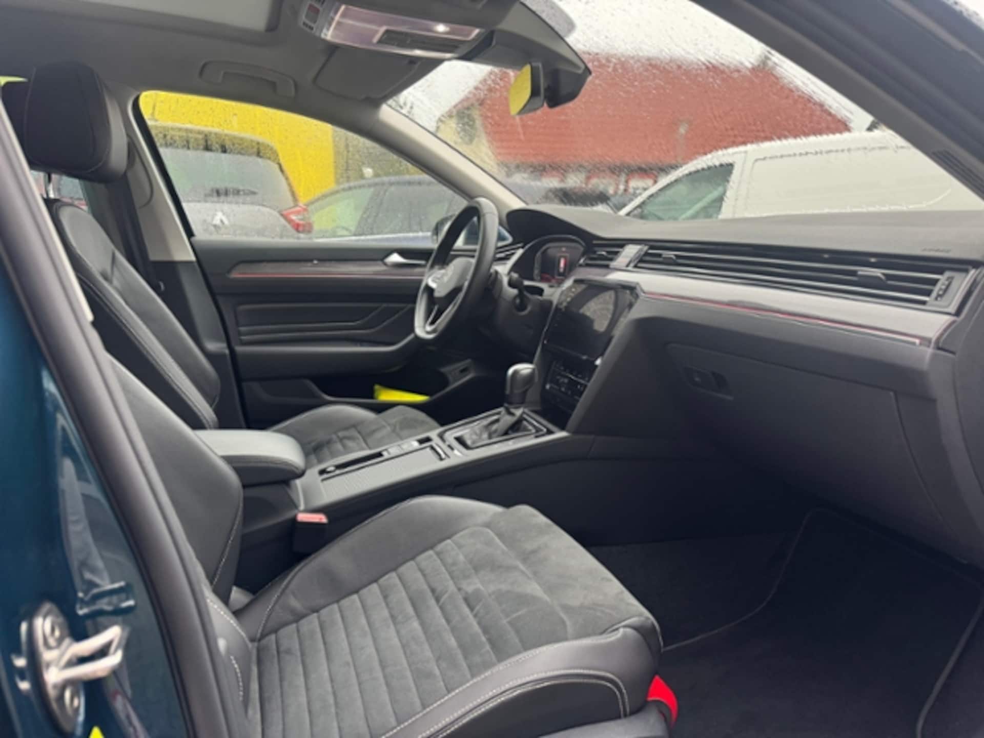 Volkswagen Passat Variant Elegance