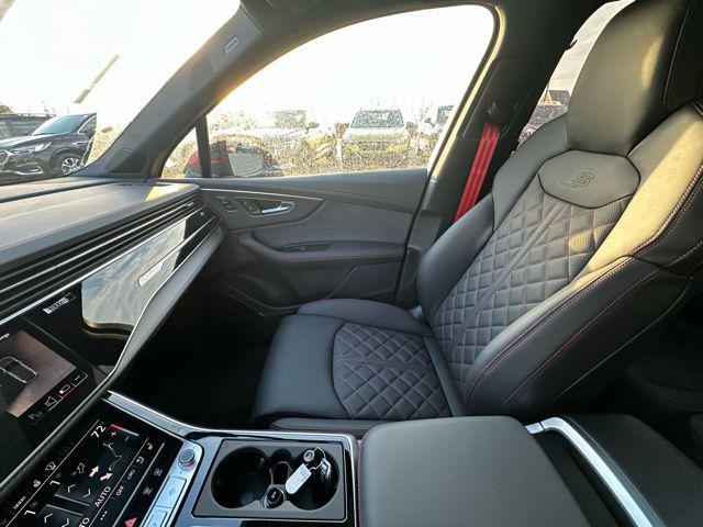 2026 Audi Q7 Prestige - Photo 17