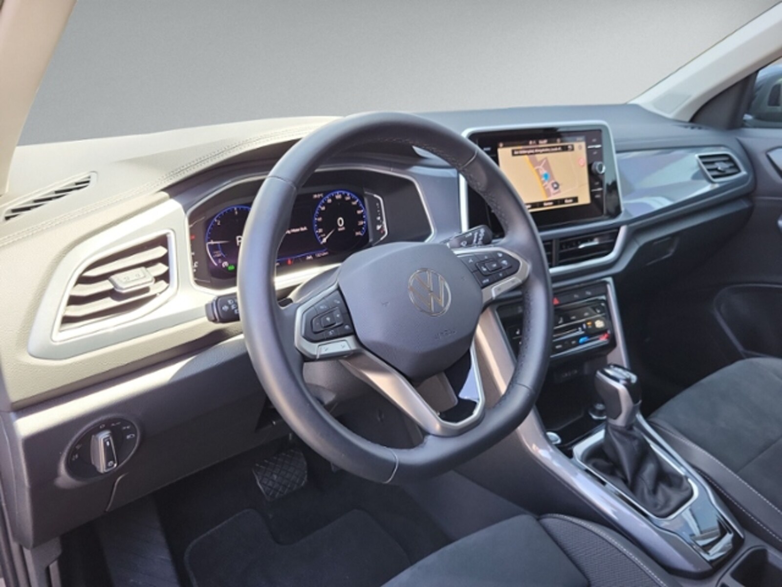 Volkswagen T-Roc – Bild 9