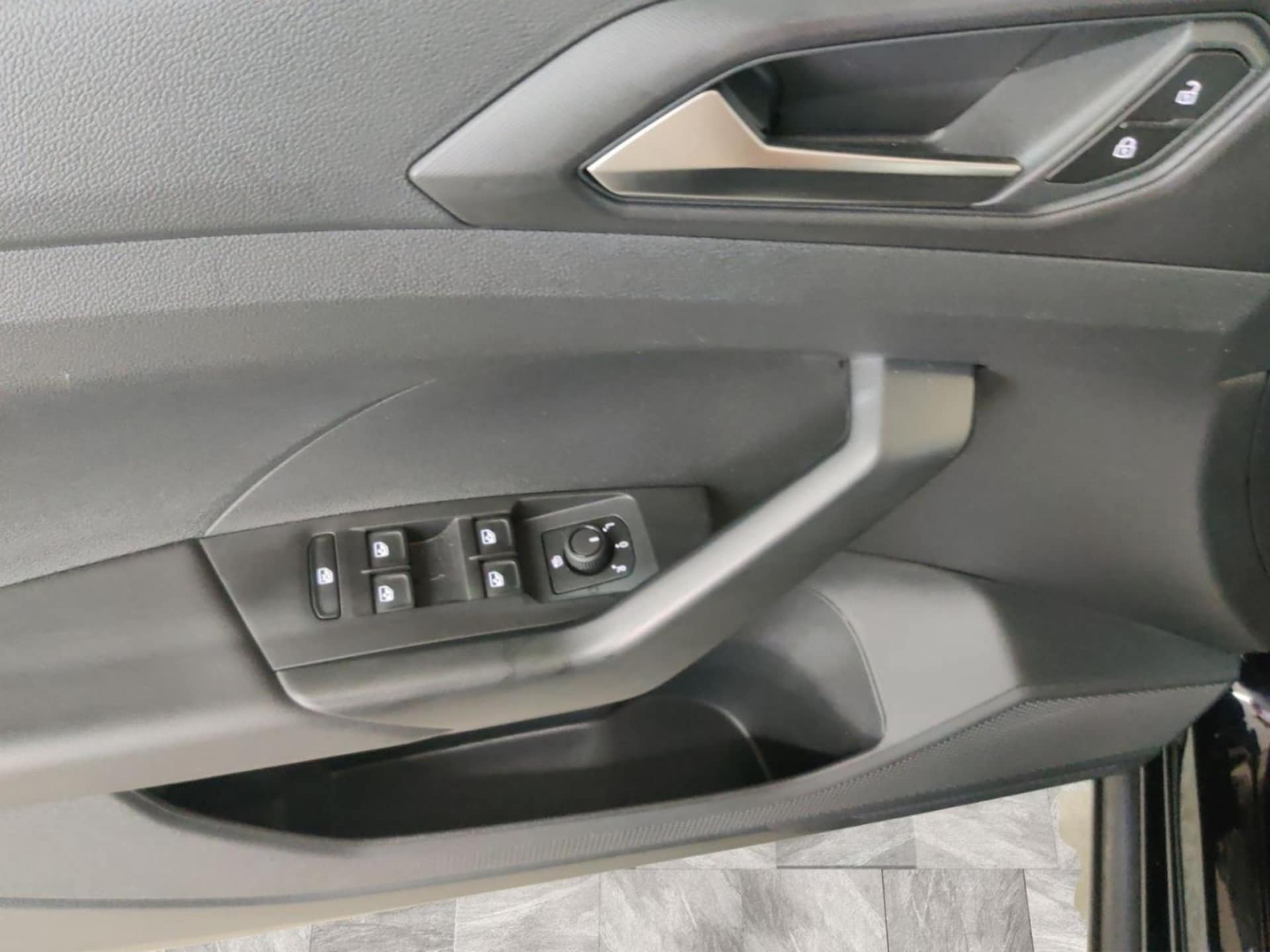 Volkswagen T-Cross Basis-Modell