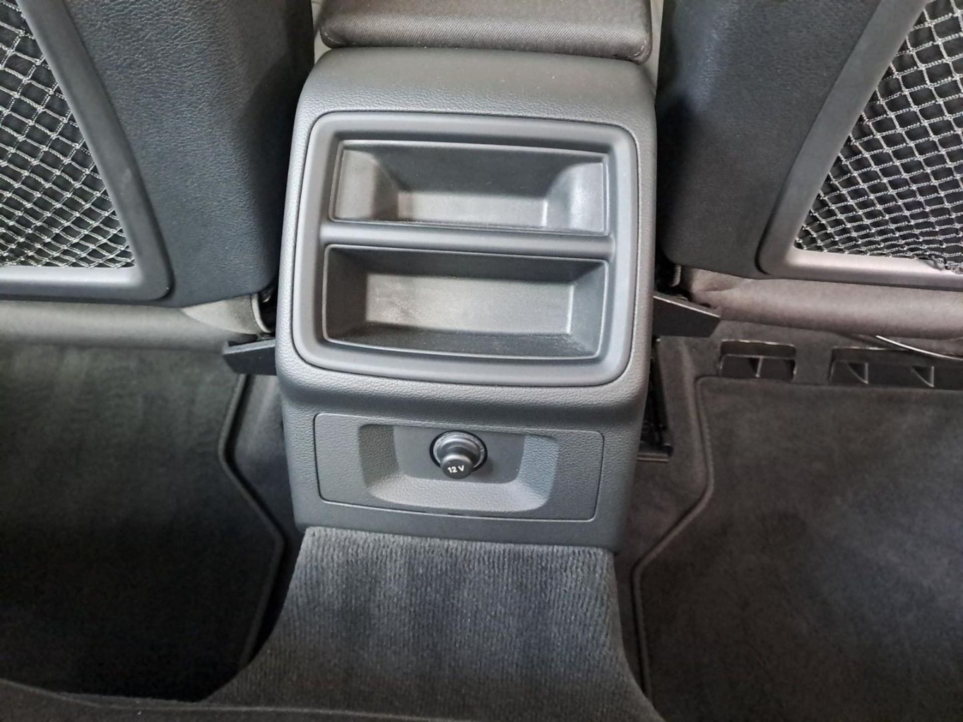 Audi A4 Limousine