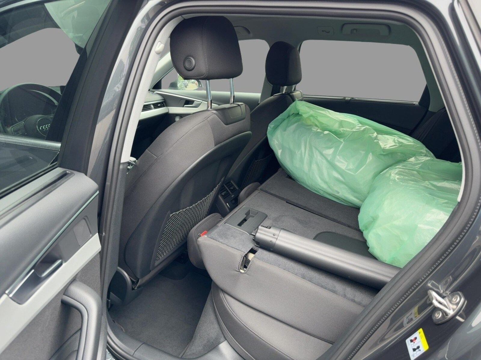 Audi A4 Avant – Bild 9