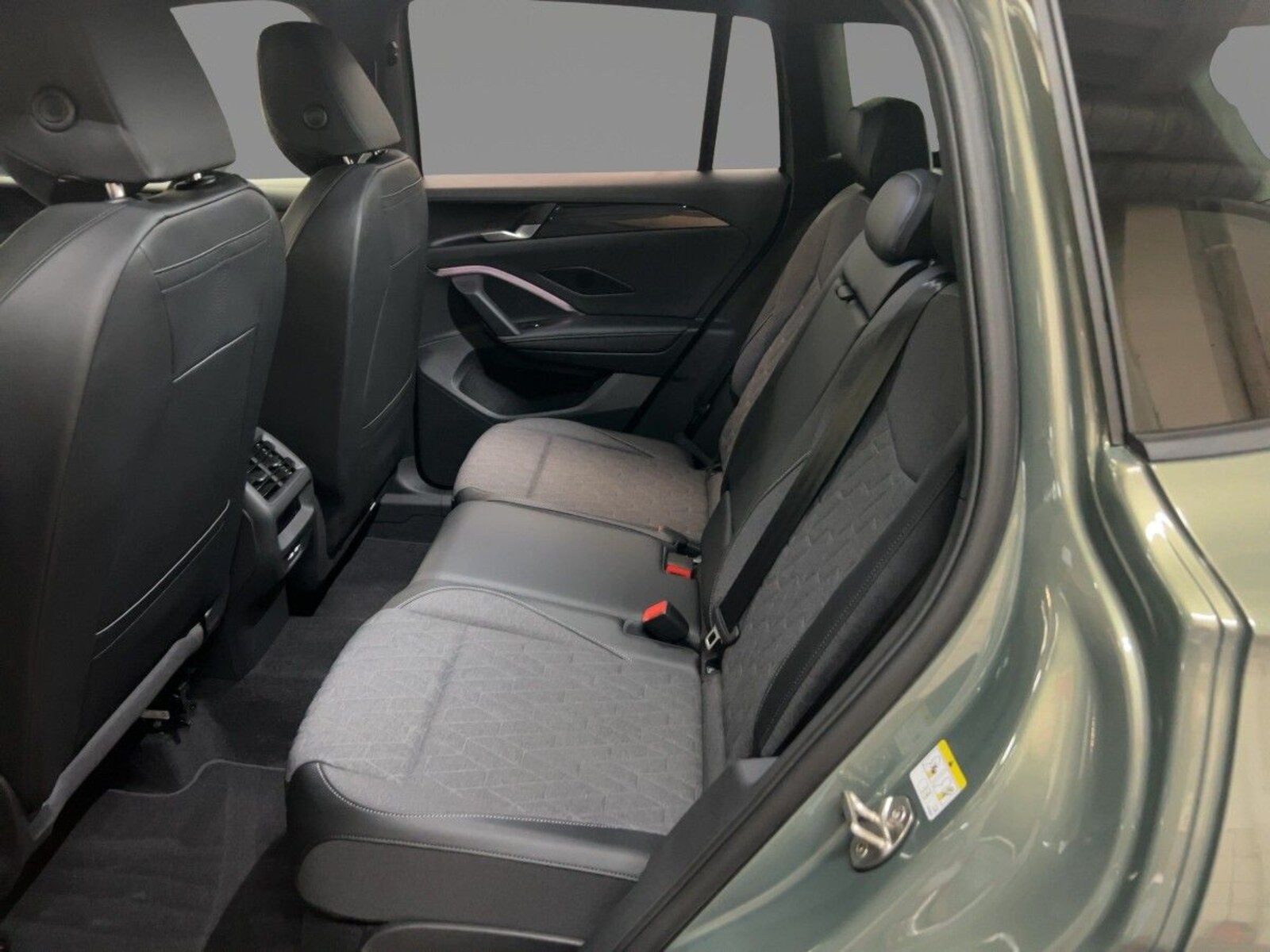 Volkswagen Tiguan – Bild 9