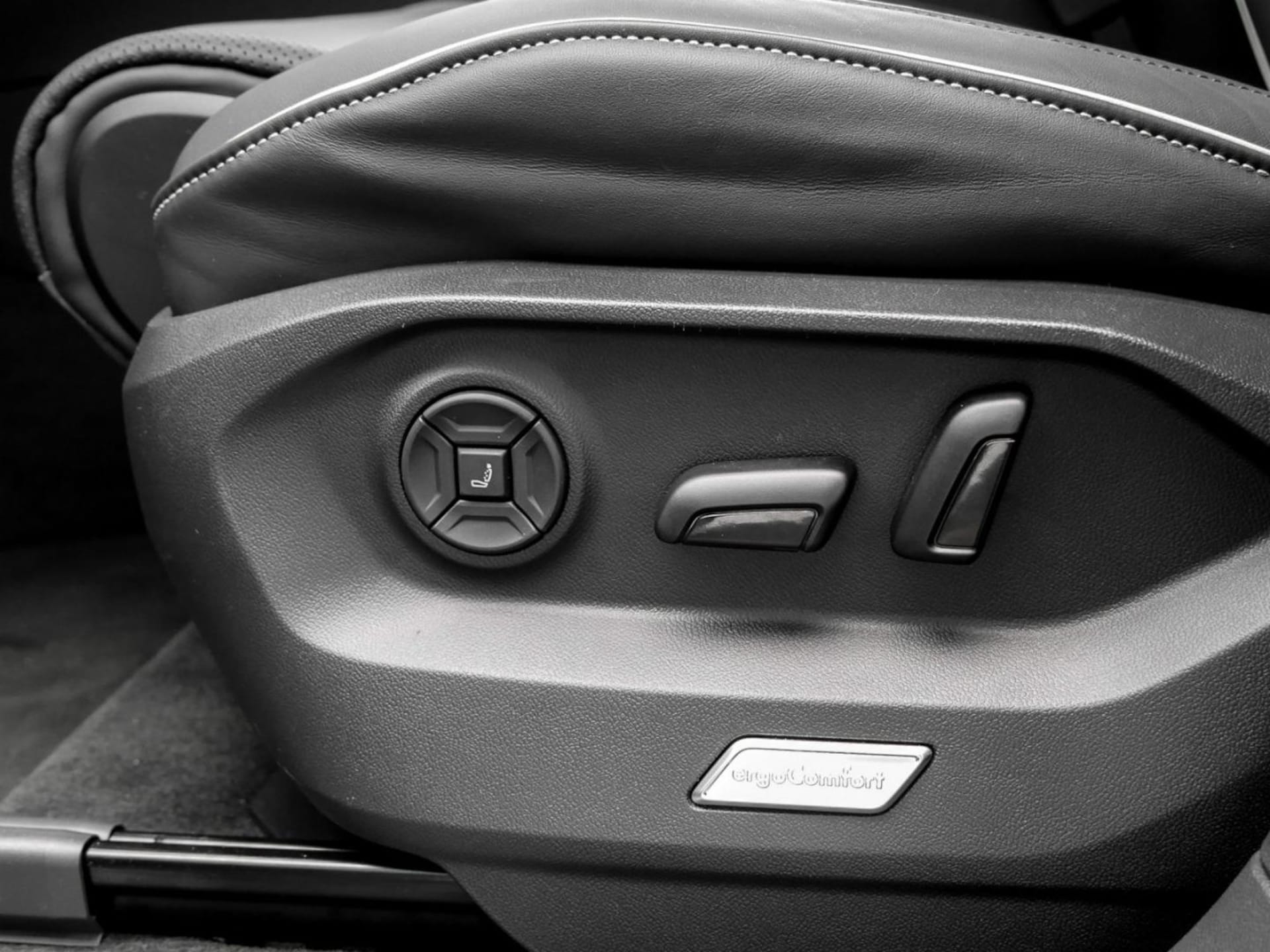 Volkswagen Touareg Basis-Modell