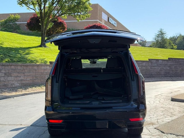 2022 Cadillac Escalade ESV