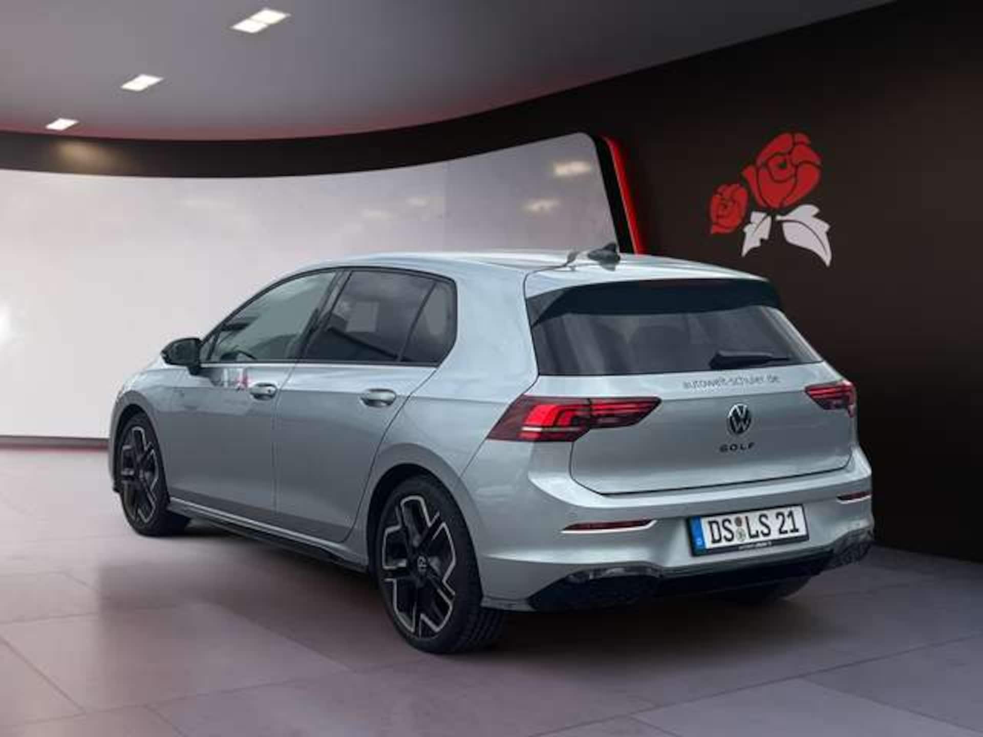 Volkswagen Golf R-Line
