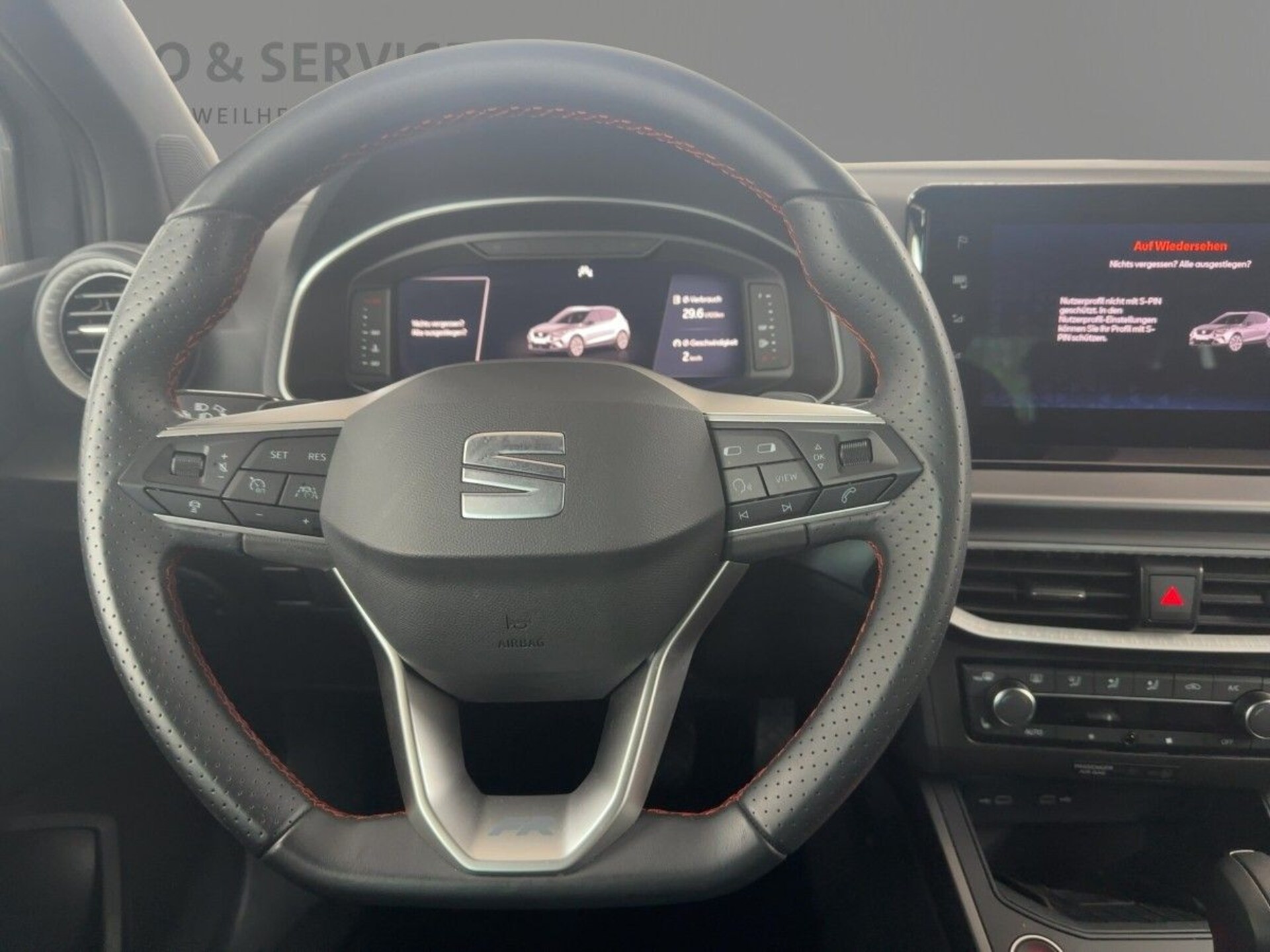 SEAT Arona FR