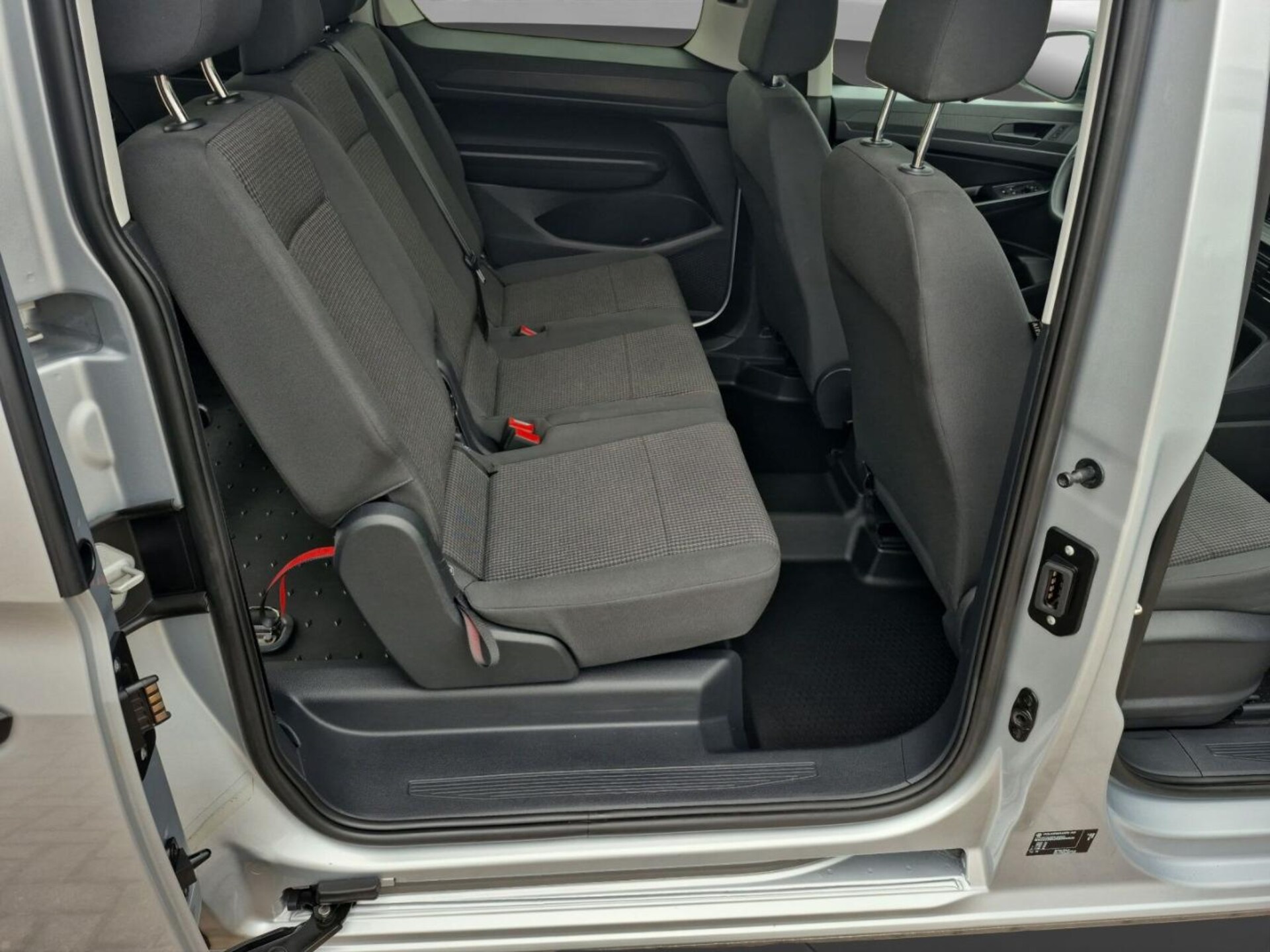 Volkswagen Caddy Maxi Kombi Basis-Modell
