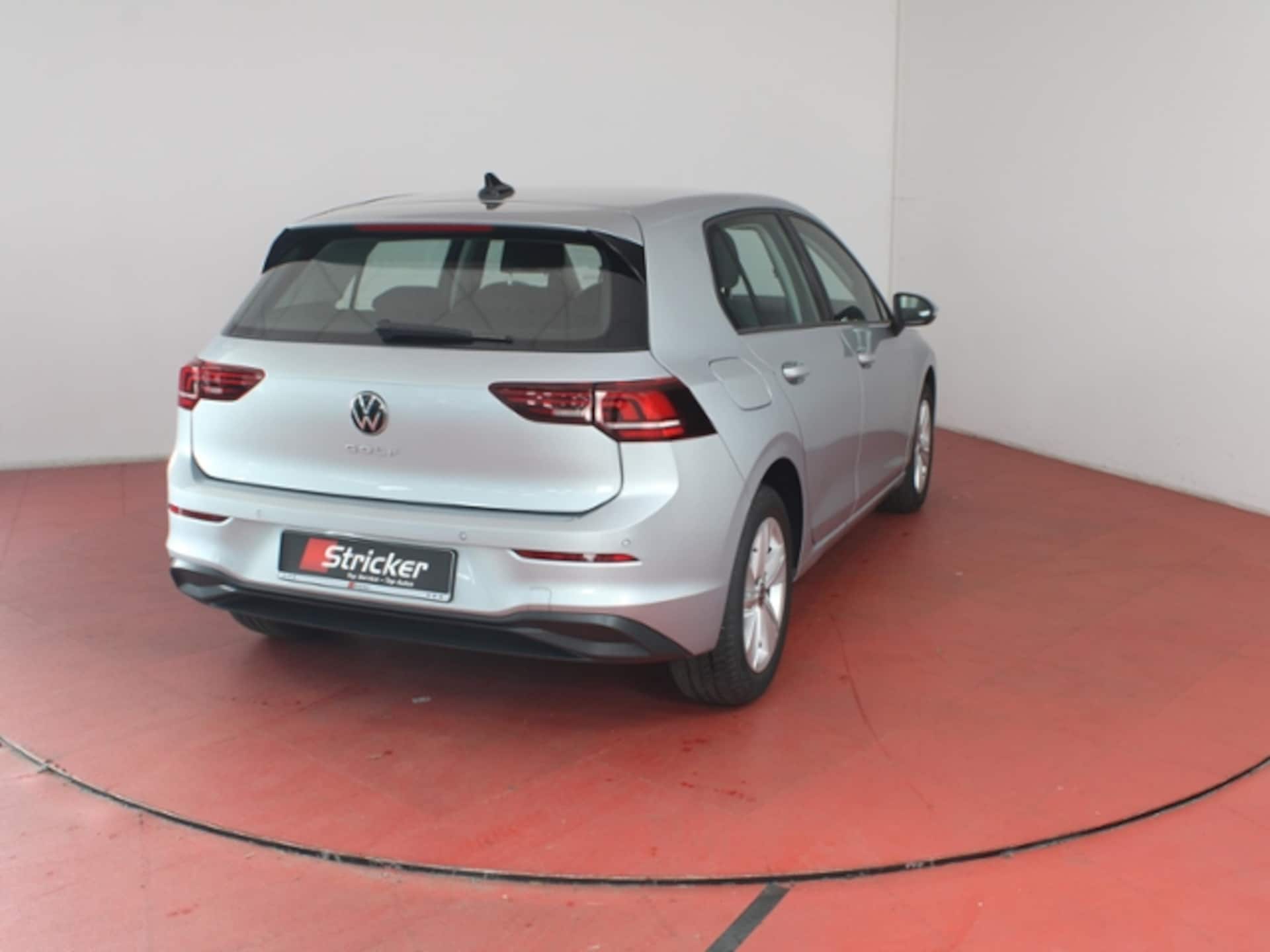 Volkswagen Golf Life