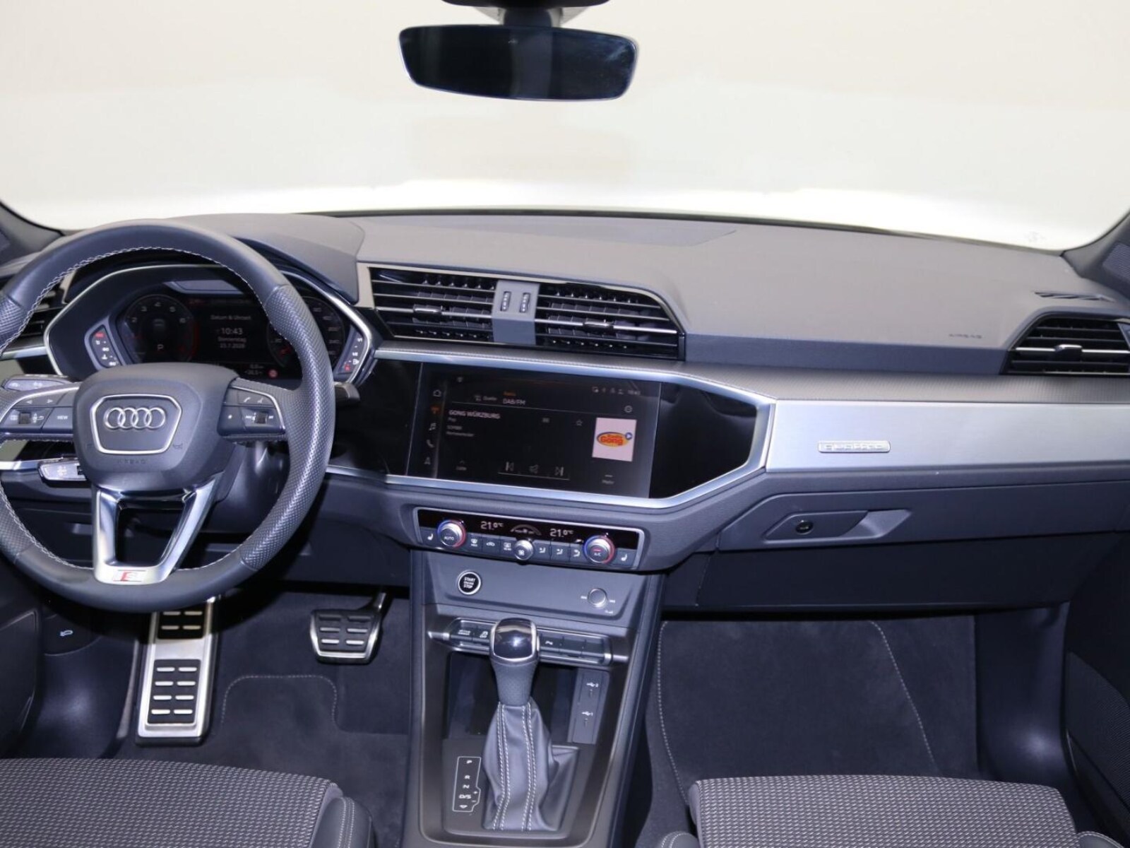 Audi Q3 Sportback – Bild 12