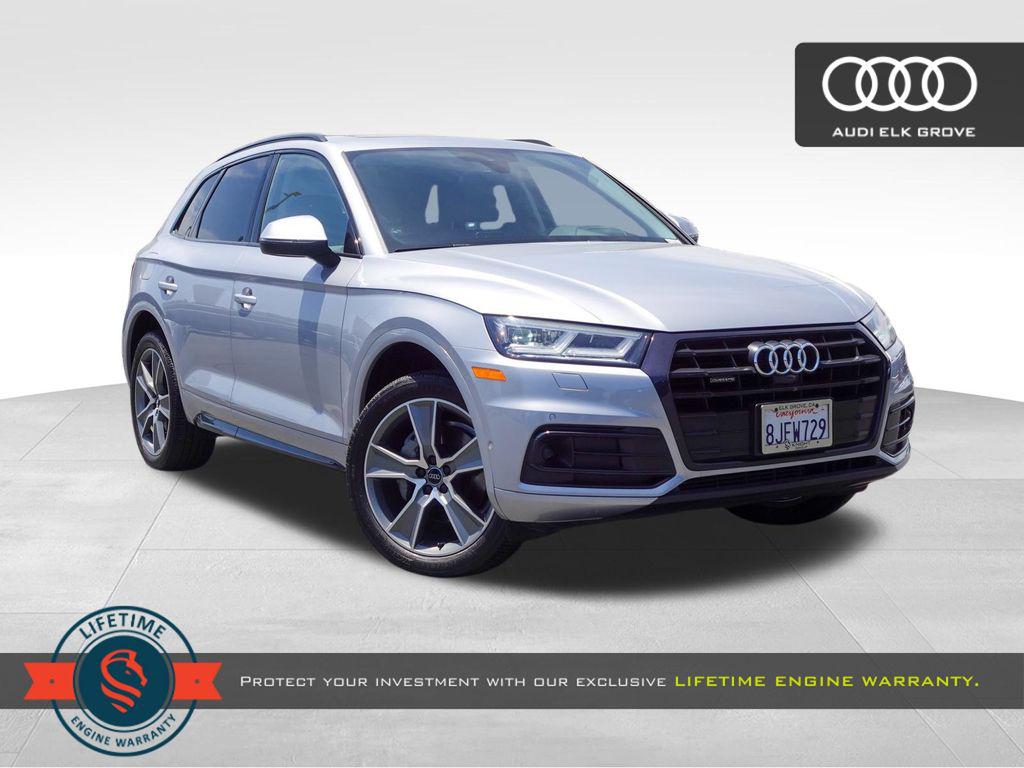 2019 Audi Q5 2.0T quattro S tronic Prestige's photo