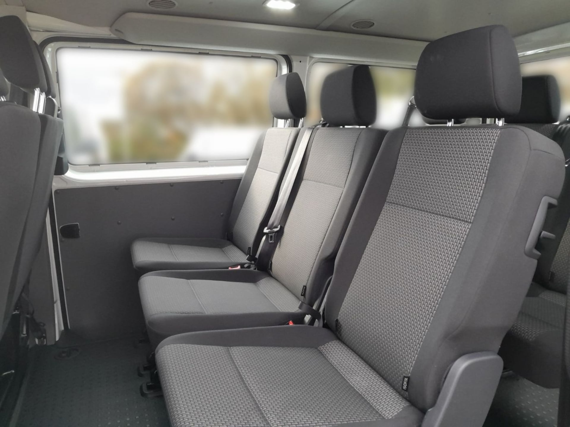 Volkswagen T6.1 Transporter Kombi kurzer Radstand