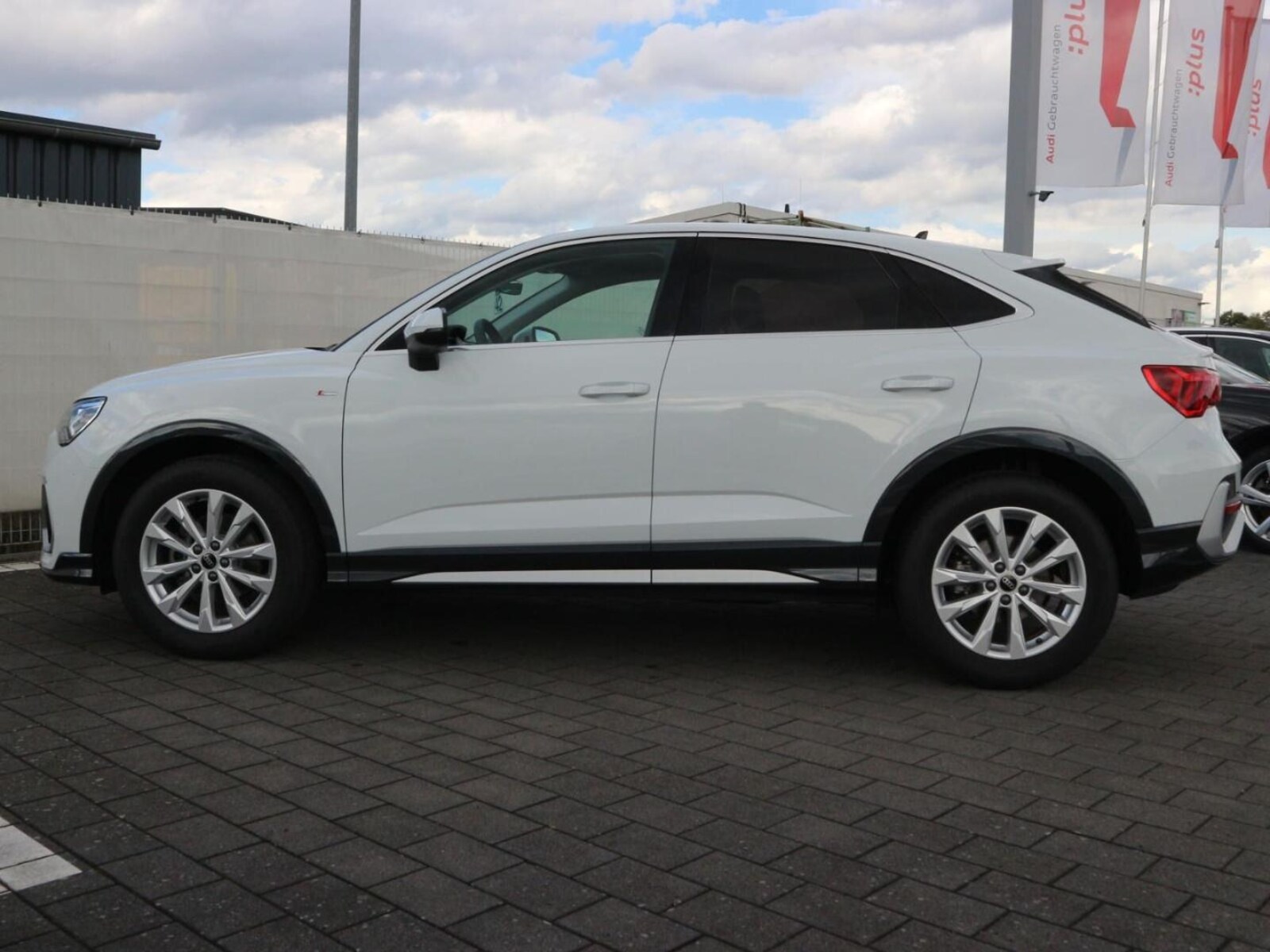 Audi Q3 Sportback – Bild 12