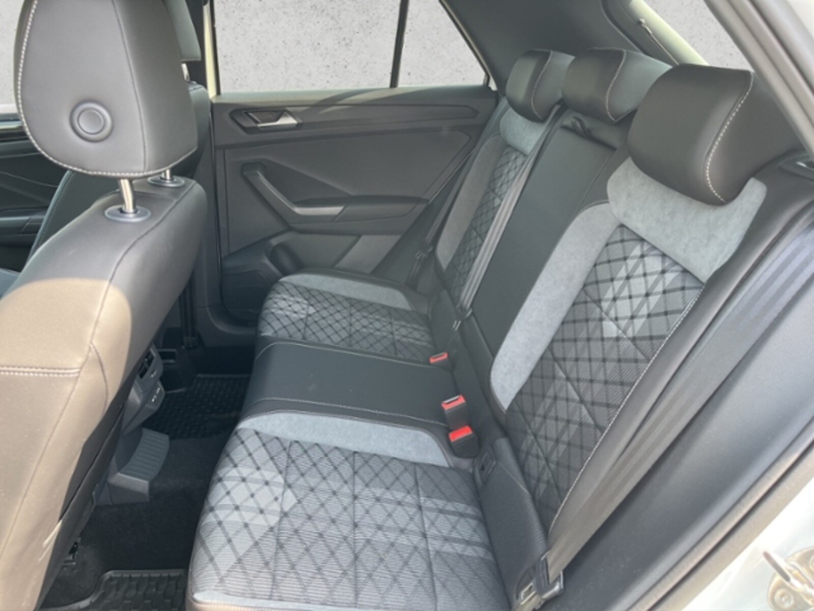 Volkswagen T-Roc – Bild 10