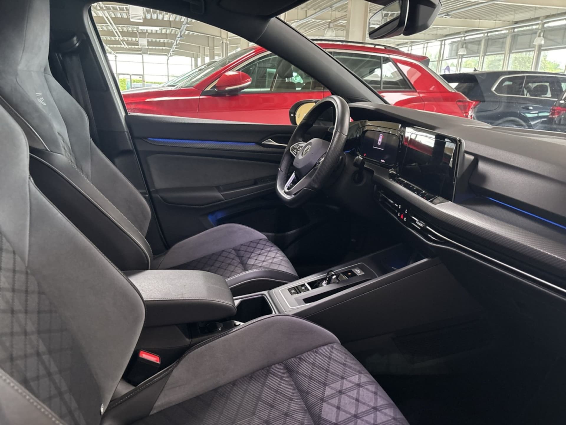 Volkswagen Golf Variant R-Line