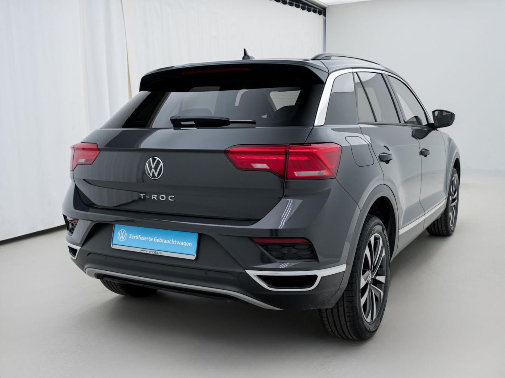 Volkswagen T-Roc United