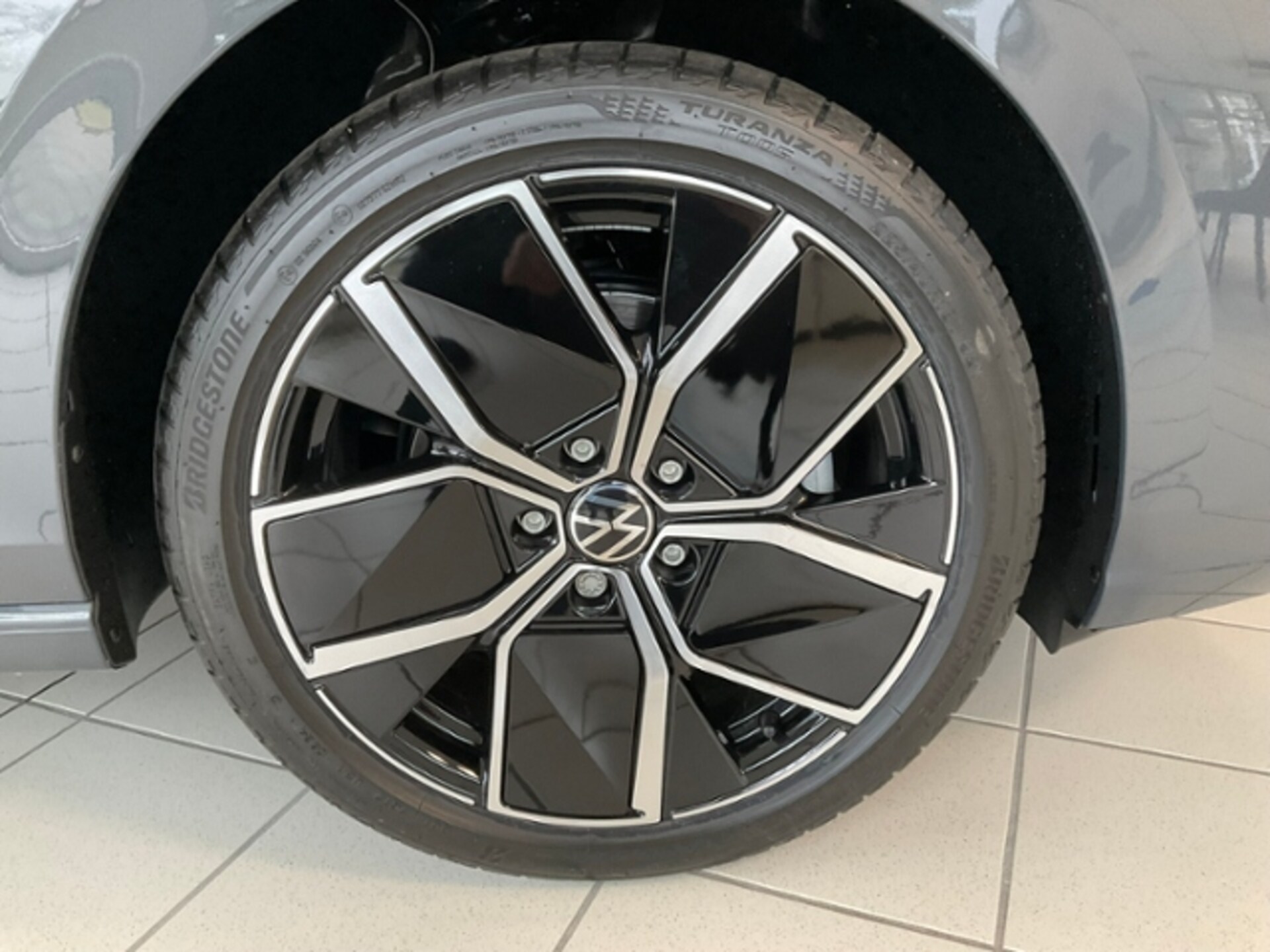 Volkswagen Golf Style
