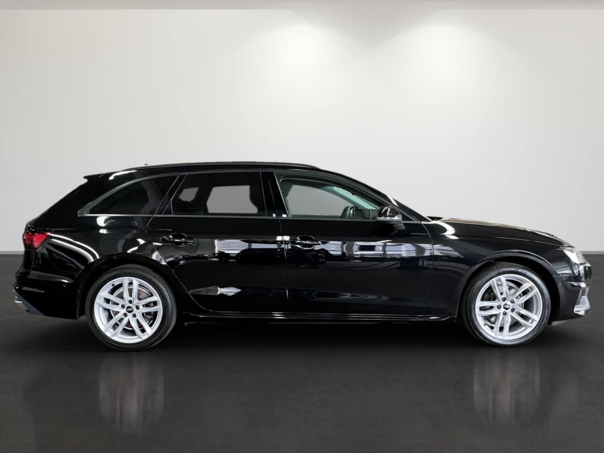 Audi A4 Avant Advanced