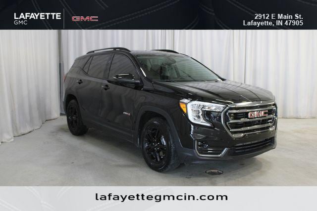 Photo of 2024 GMC Terrain