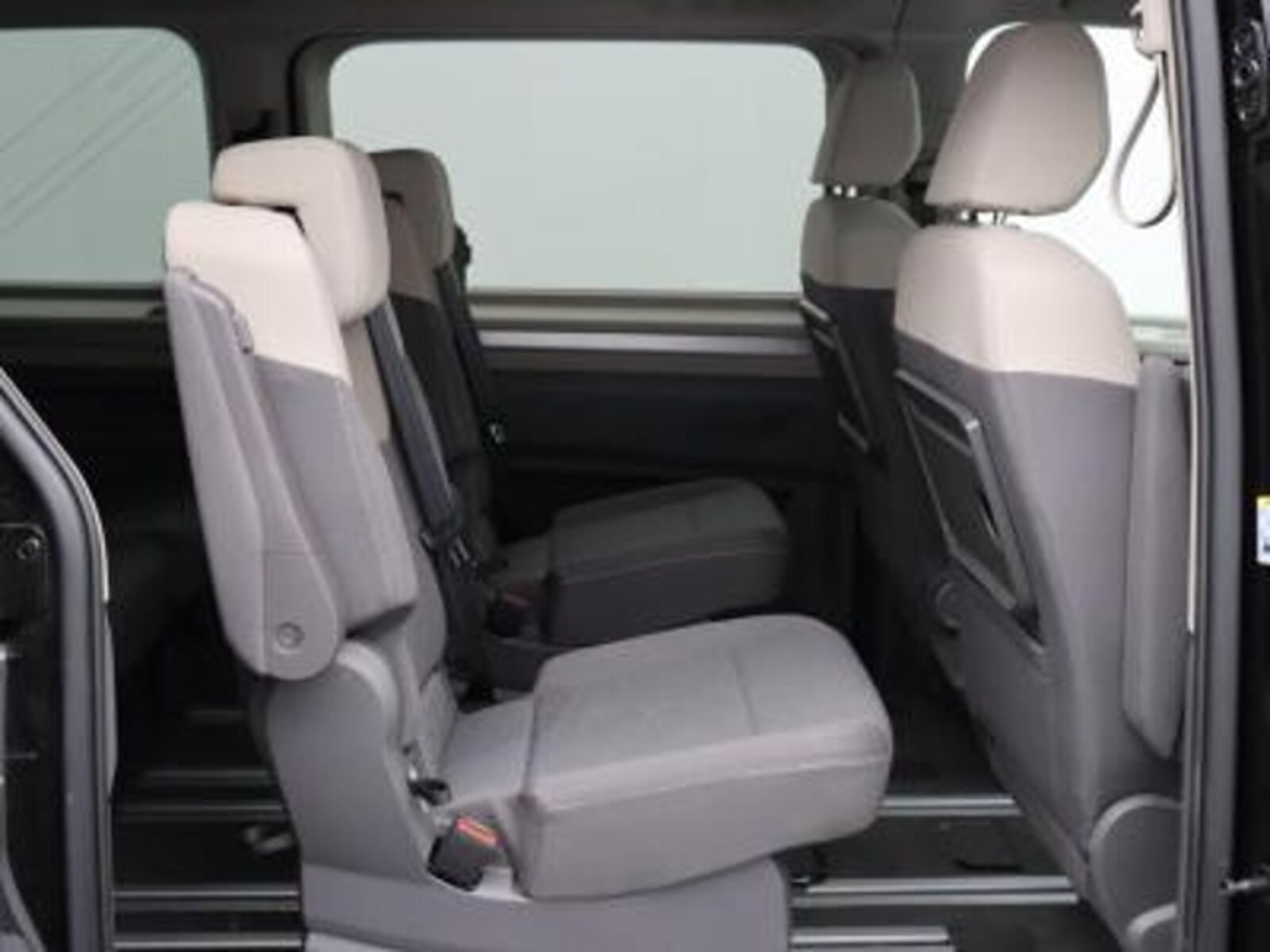 Volkswagen Multivan – Bild 9
